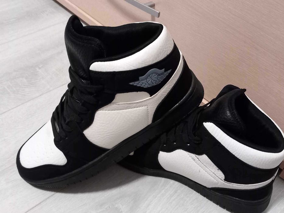 Баскетболни маратонки тип Jordan размер 42