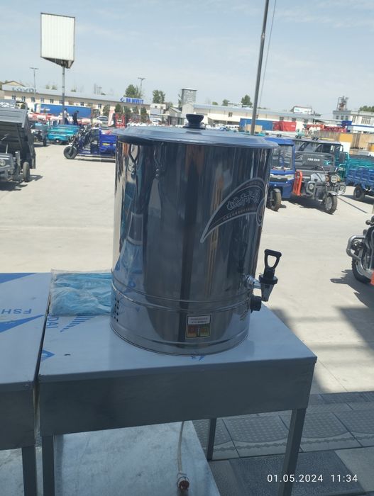 Samovar 50 letir soatiga suv qaynatadi