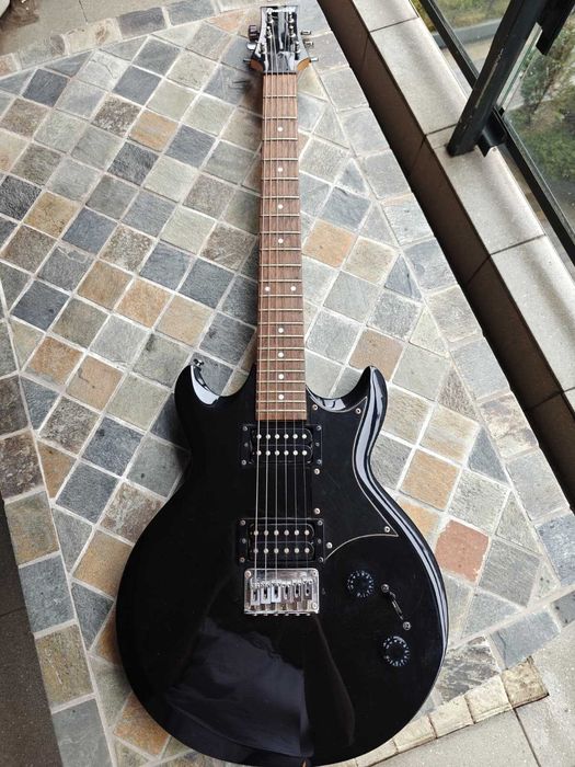 Chitară electrică Ibanez GAX30 Gio + husă impermeabilă