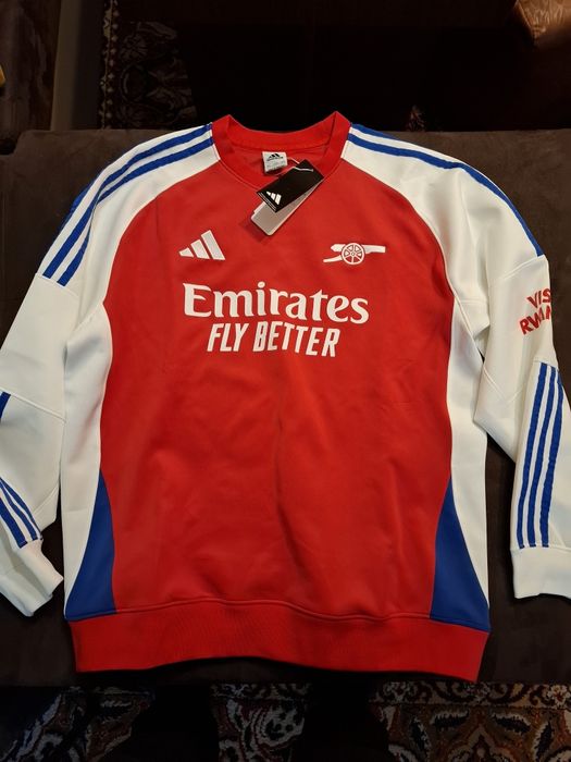 Ново горнище Арсенал