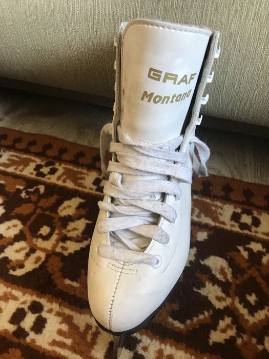 Продам коньки