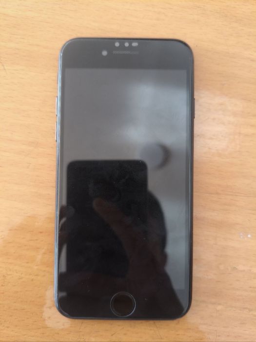 iPhone SE 2020 Black