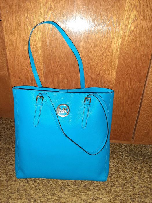 Дамска чанта Michael Kors