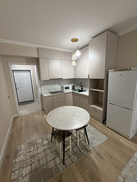 Продам квартиру студию в центре города