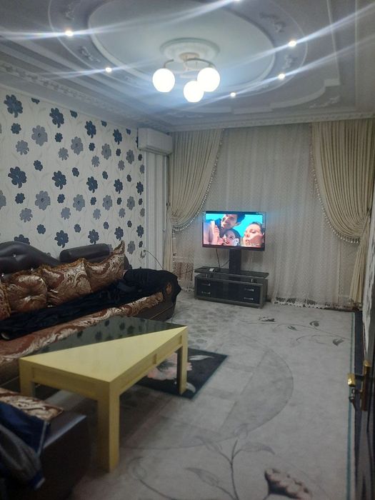 Продаётся 2-х комнатная квартира, с двумя балконами, с французс. план.