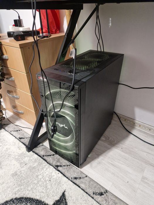 Vând PC gaming mid-high range