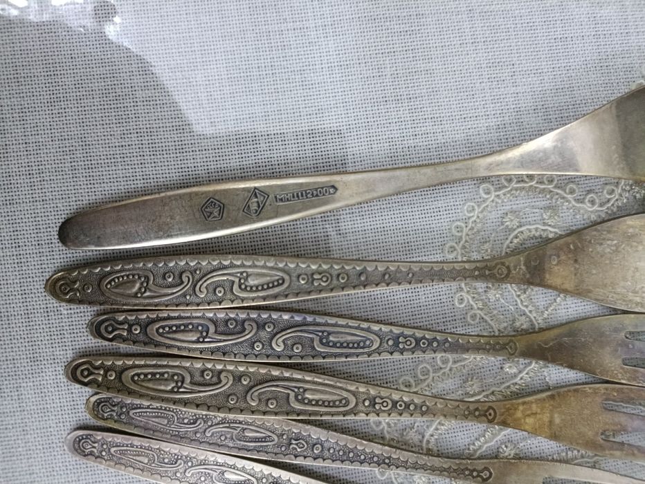 Набор мельхиоровых вилок.