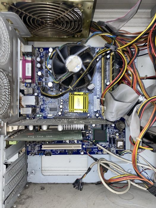 Продам 2 системный блока за 40к