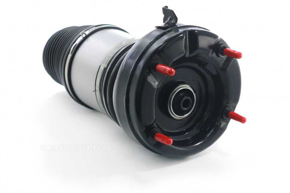 Пневмобаллон на Audi A8   (D4, 4H).