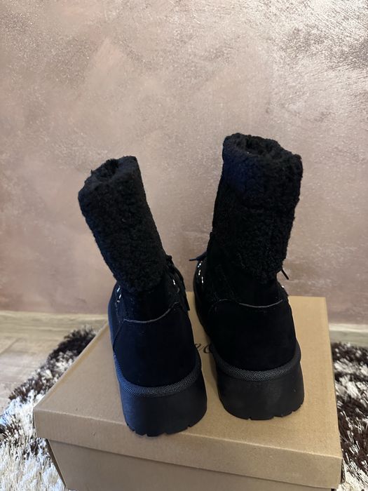 Cizme negre de zăpadă din blană cu platformă