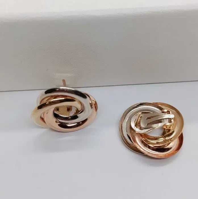 Серьги жёлтое золото
