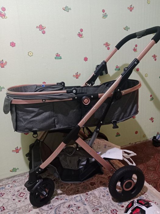 Продам коляску  . Коляска новая