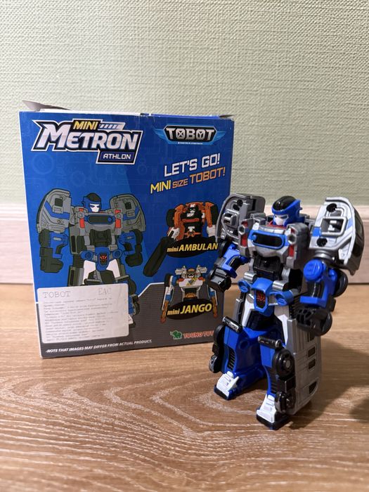 Тобот Метрон поезд метро он же робот, с коробкой, хороший.
