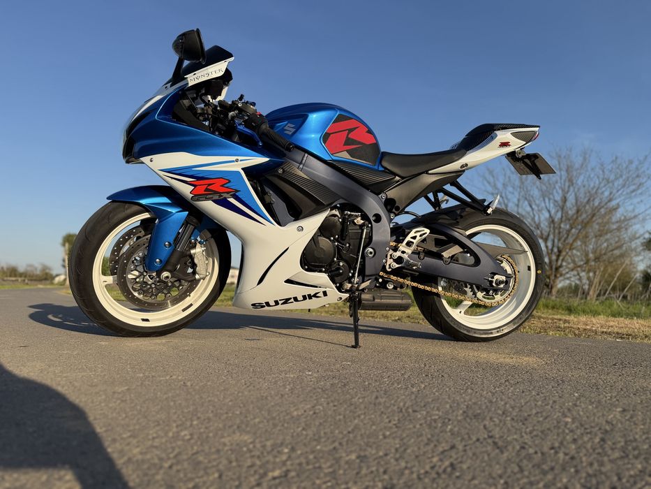 Suzuki GSXR 600 12.2011 Germania Stock stare TOP 27 k km