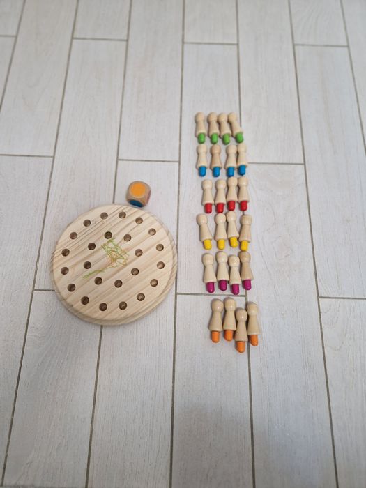 Jocuri educative tip Montessori