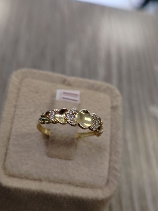 НОВ Златен пръстен 1.67гр / 14К