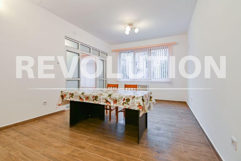 Офис в центъра на София.