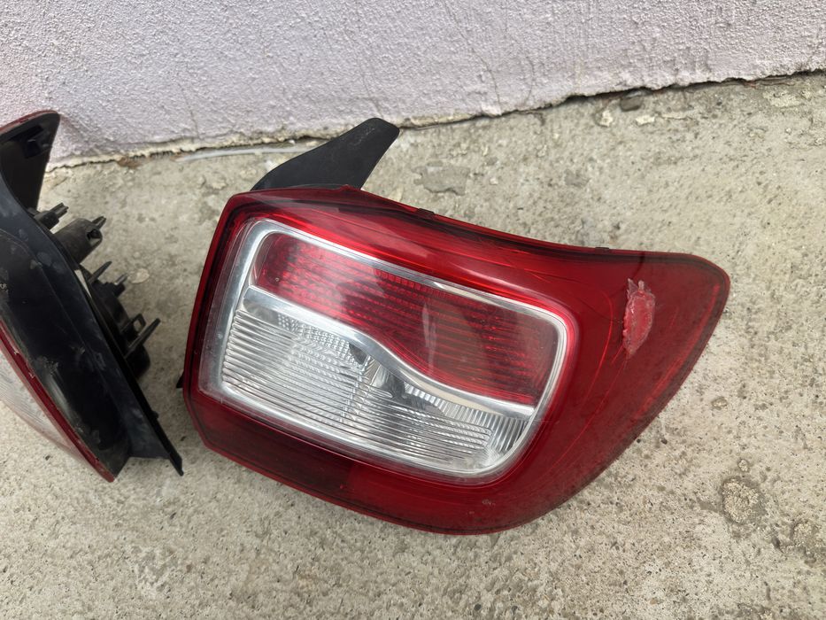 Piese Logan  TRIPLA STOPURI cu defecte ! si Airbag 150 lei logan 2