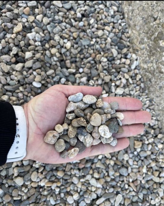 Nisip  balastru Transport Gratuit !