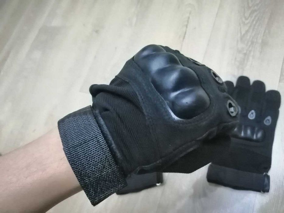 Тактические перчатки