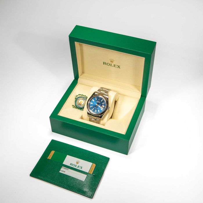 Rolex Datejust 41mm 116334 Bright Blue dial