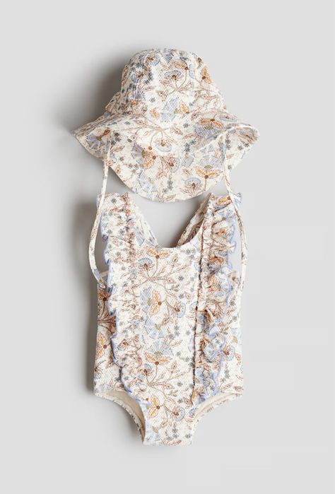 Комплект бански костюм и шапка за бебе