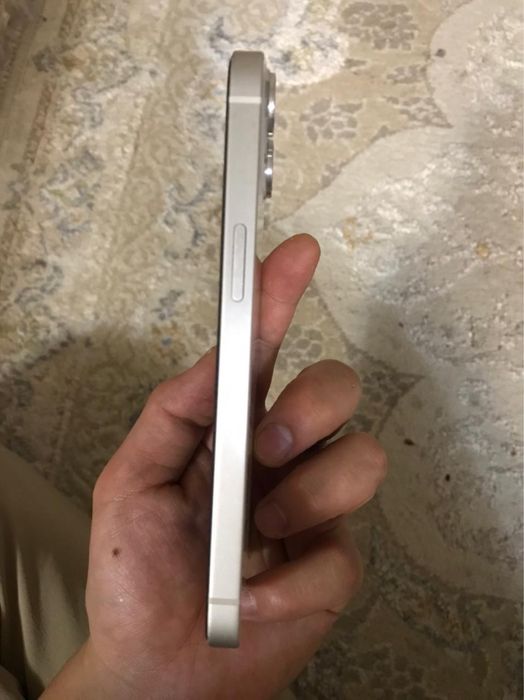 IPHONE-13……………………