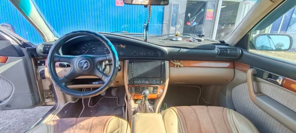 Продам Ауди 100 с4