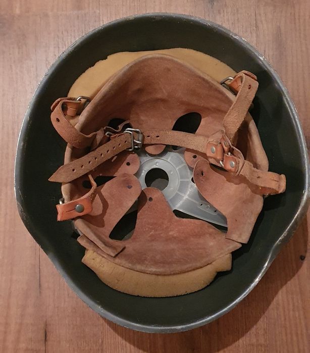 Немска каска М56, ГДР