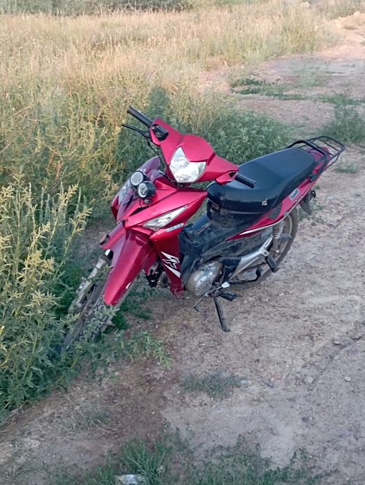 Продам скутер полуавтомат