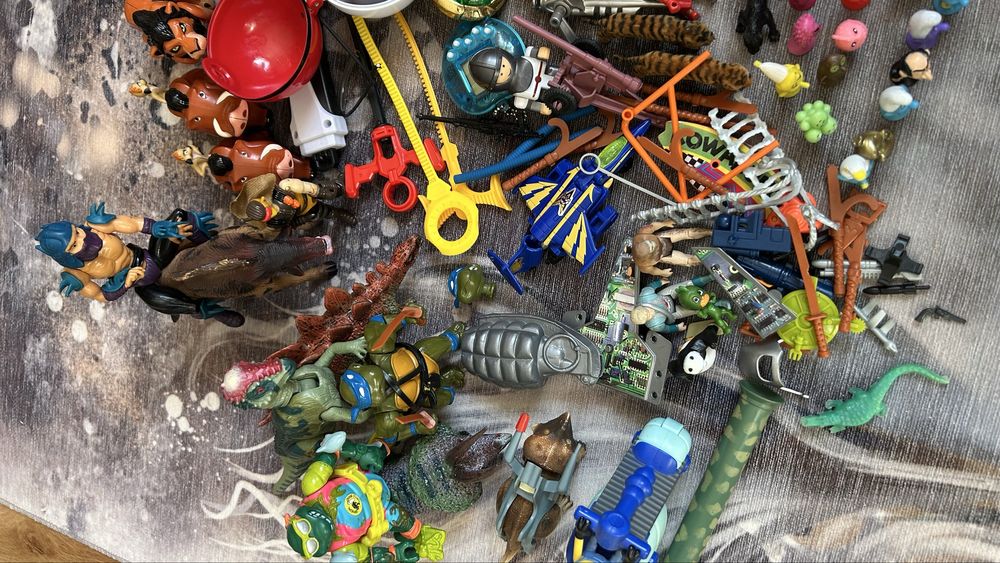 Голям лот играчки за момче