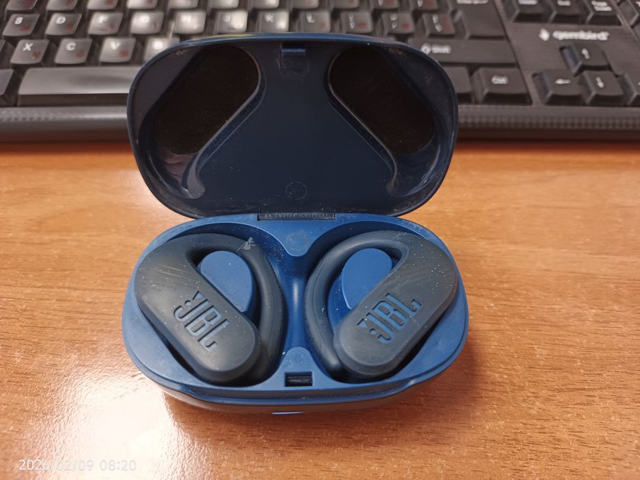 Наушники JBL endurance peak 2