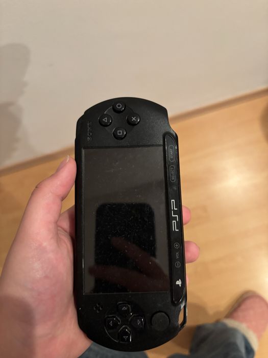 PSP 1004 PS portable modat