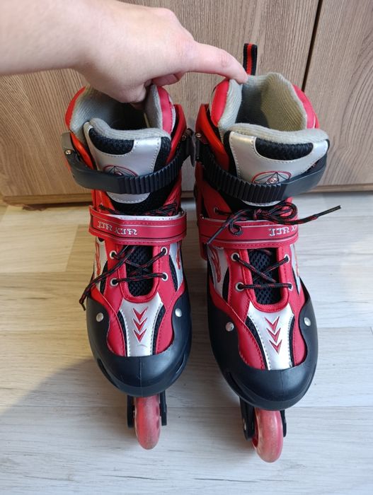 Хубави Червени  Ролери