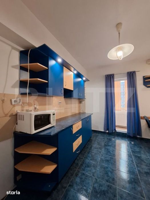 Apartament 3 camere, 66 mp, 2 locuri de parcare, zona Calea Bucuresti