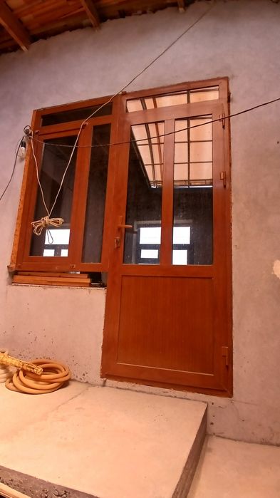 Продается окна и дверь