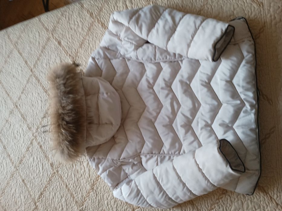 Дамско яке с естествен  пух