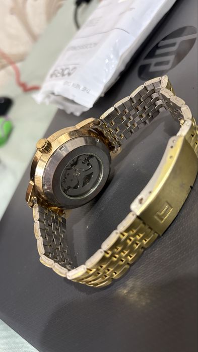 Tissot soati kimga kerak bolsa yozsin
