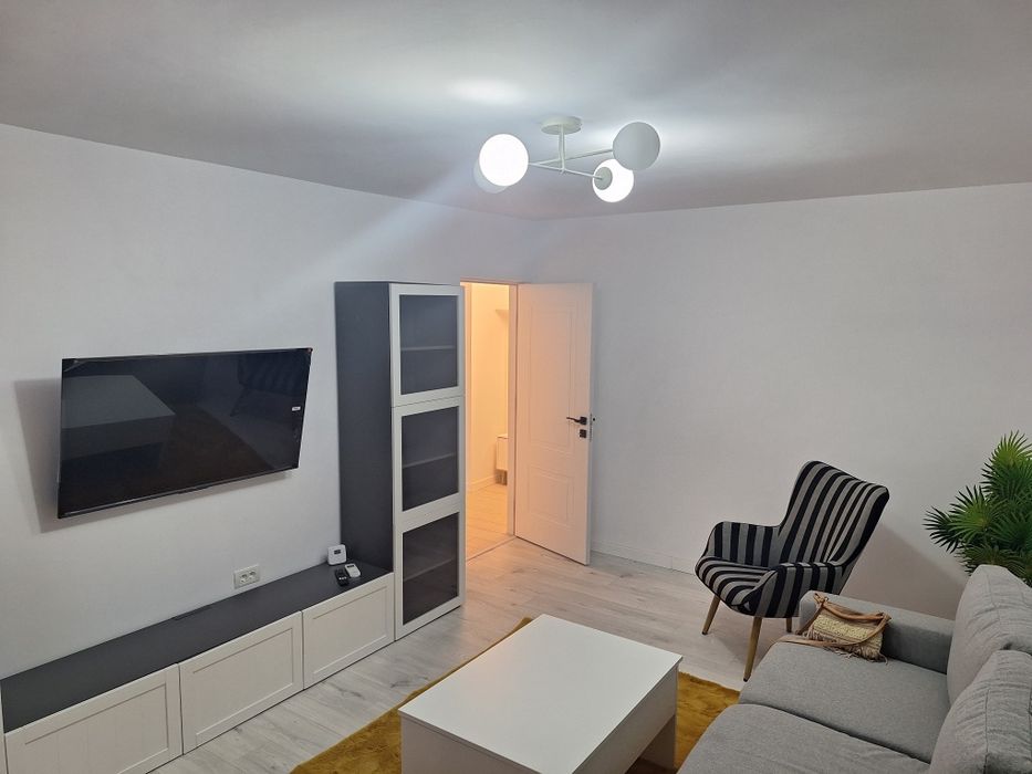 Inchiriez Faleza Nord 2 camere Ceronav