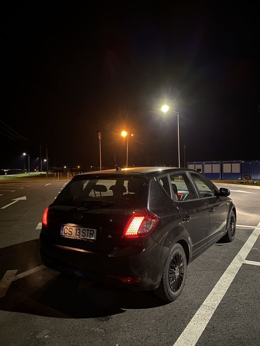 vand kia ceed 2010 109cp