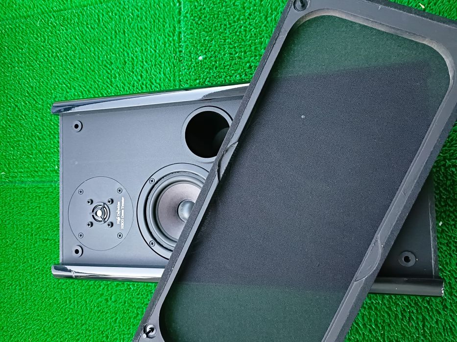 Boxe germane  Heco Cantaro 2