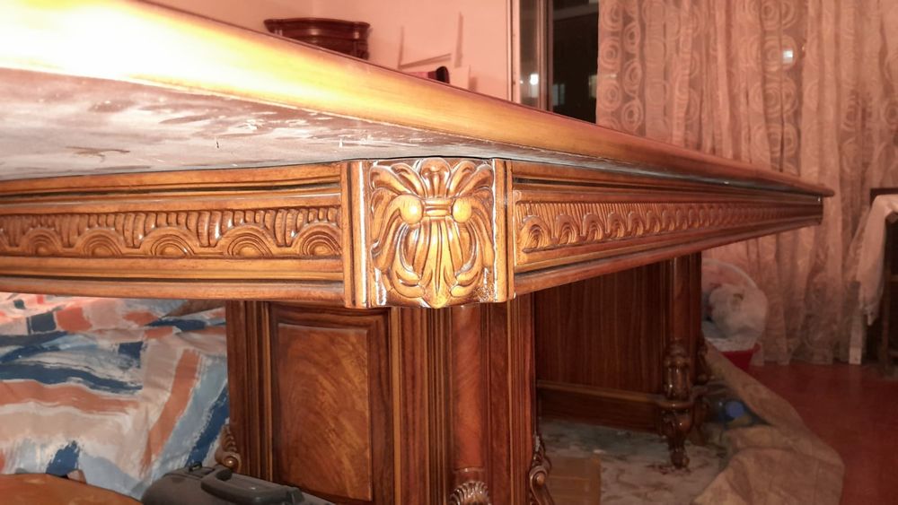 Роскошный Стол гостинный 3 м