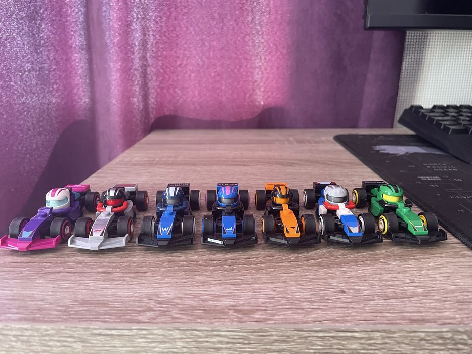 Lego Minifigures F1 - 71049
