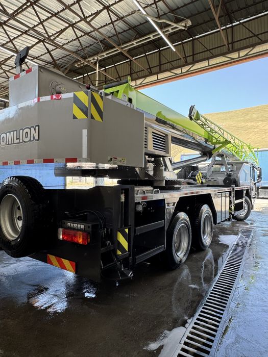 Автокран ZOOMLION ZTC250V тошкенда