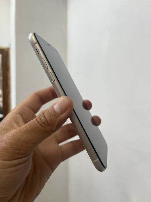 Iphone 11 64 GB белый