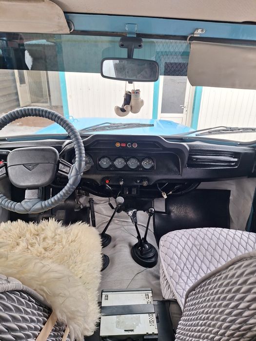 Продам УАЗ хантер