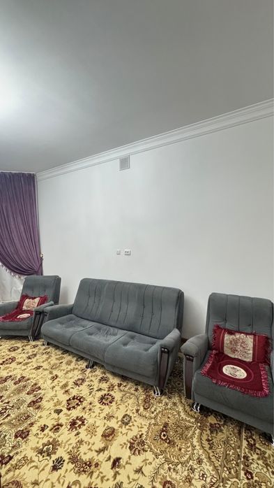 Диван для гостиной