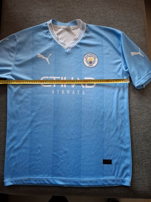 Erling Haaland Manchester City jersey
