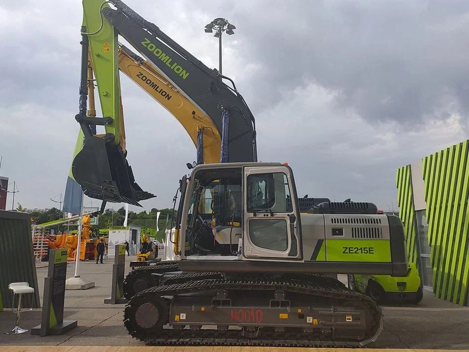Экскаватор ZE215G
