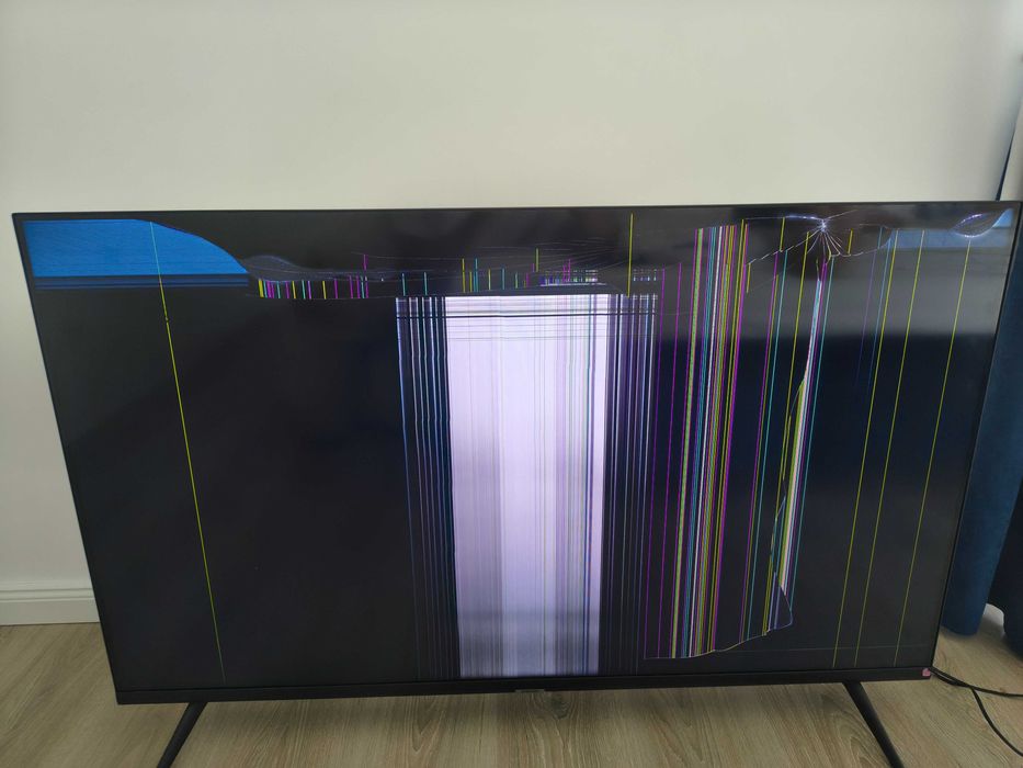 Vând televizor Samsung defect